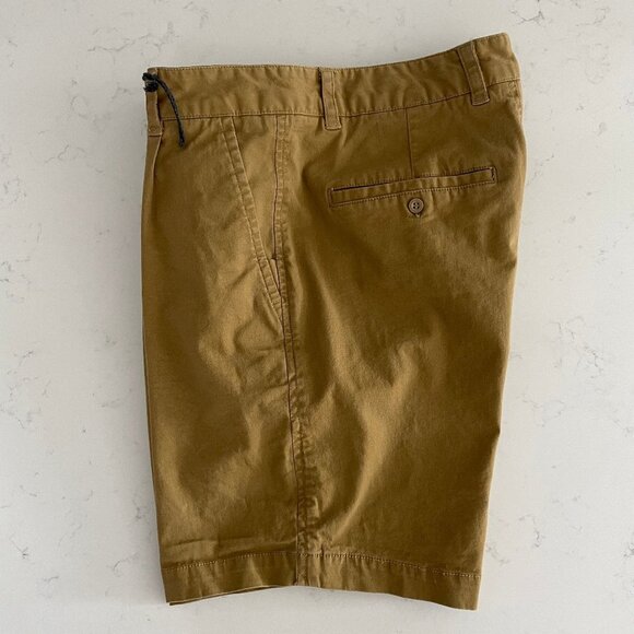 Empyre Pleated Chino Cotton Shorts Golden Khaki Tan Sz 28 NWOT - Picture 1 of 10